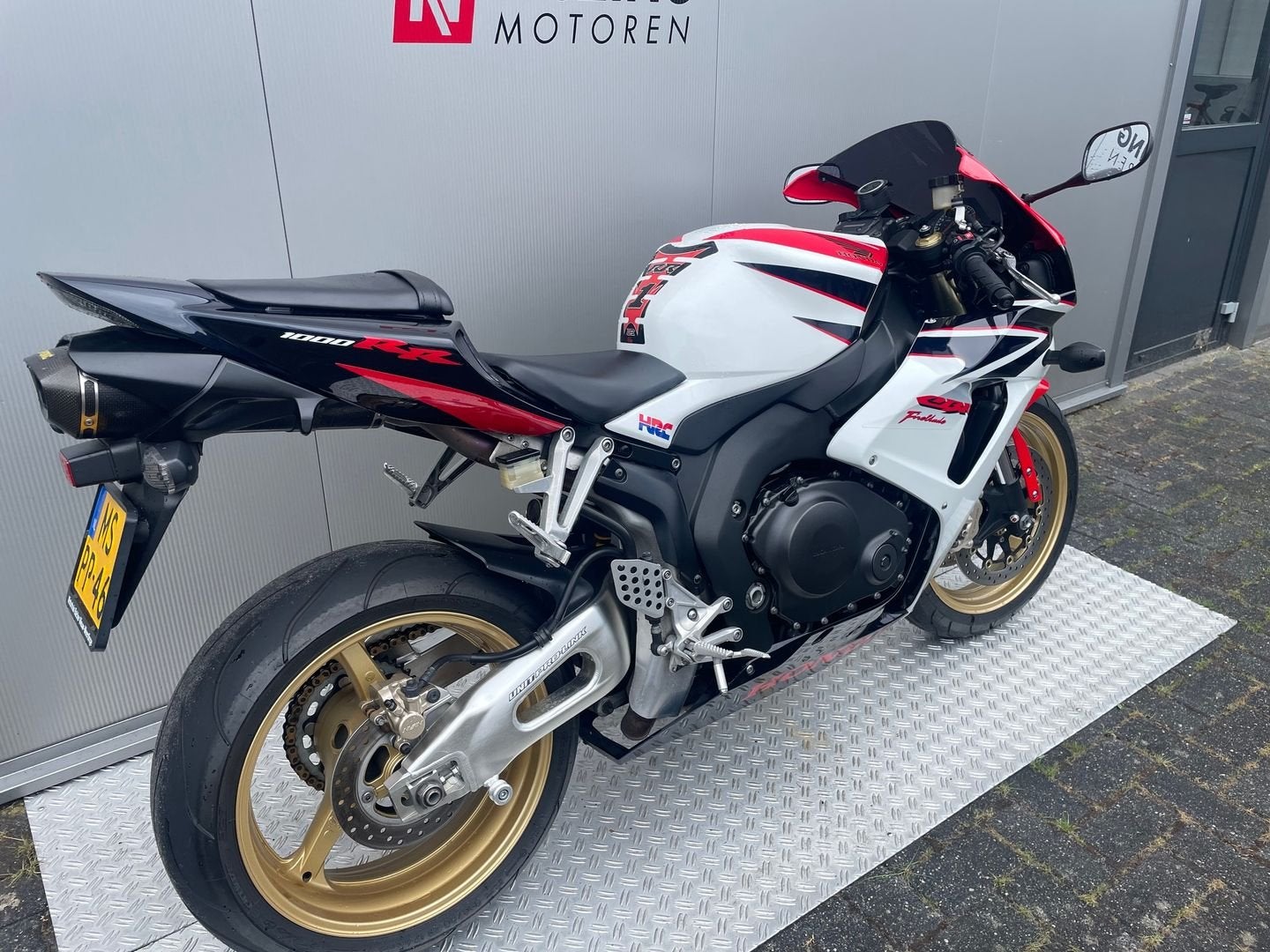 HONDA CBR 1000 RR FIREBLADE (bj 2007), Motoren, HONDA, 4 cilinders, Bedrijf, Onbekend