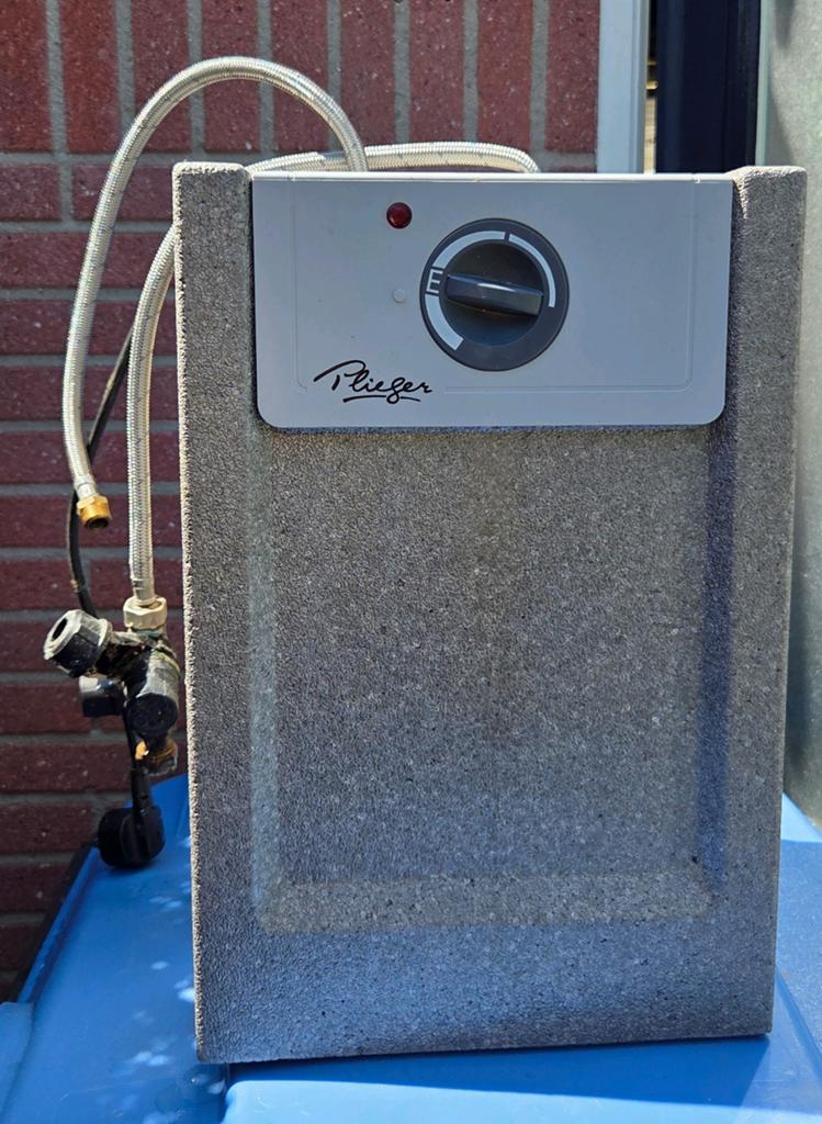Plieger keukenboiler 10 liter, Doe-het-zelf en Verbouw, Ophalen, Gebruikt, Boiler, Minder dan 3 jaar oud