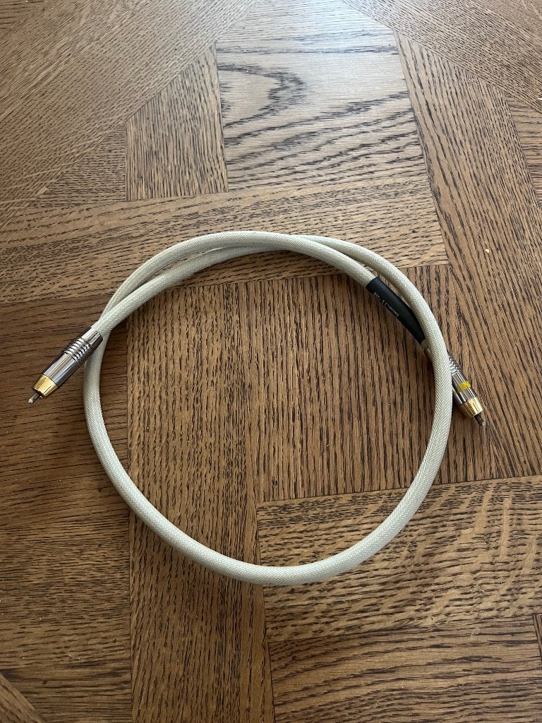 MIT / M.I.T. Avt 1 digitale interlink coax / spdif, Ophalen of Verzenden, Gebruikt, Minder dan 2 meter, Coaxiale kabel