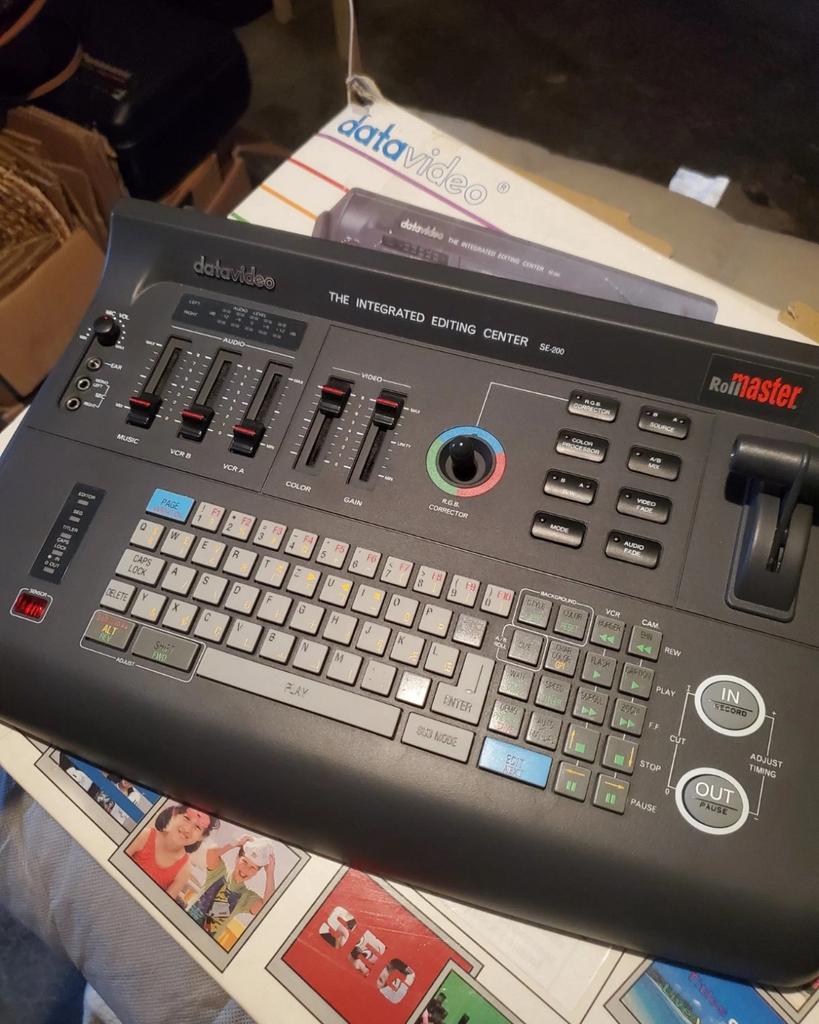 Datavideo SE-200 Geïntegreerd Editing Center, Ophalen of Verzenden, Zo goed als nieuw
