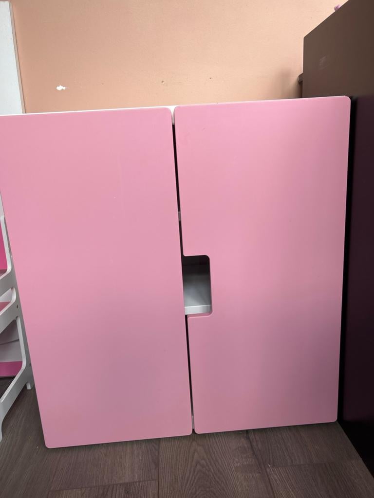 Roze/witte kast met planken ikea, Kinderen en Baby's, Kinderkamer | Commodes en Kasten, Minder dan 90 cm, Gebruikt, Ophalen of Verzenden