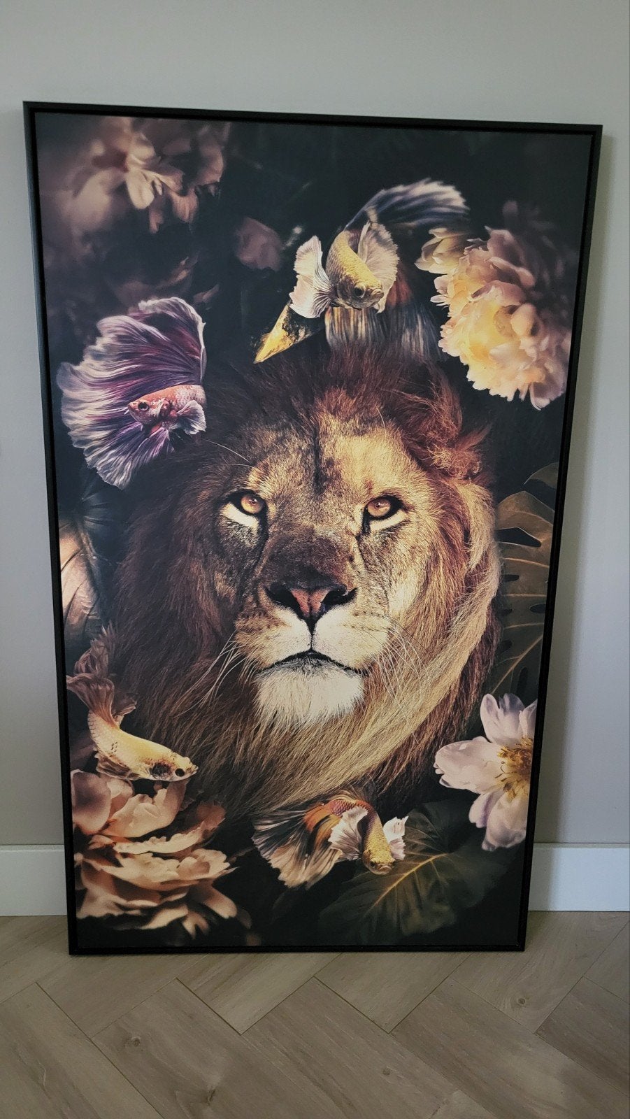 Schilderij Leeuw met bloemen en vissen 70x118 cm, Huis en Inrichting, Ophalen, Zo goed als nieuw, Schilderij, 75 – 100