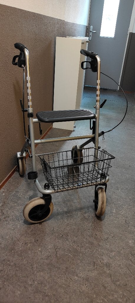 Rollator, Ophalen, Gebruikt