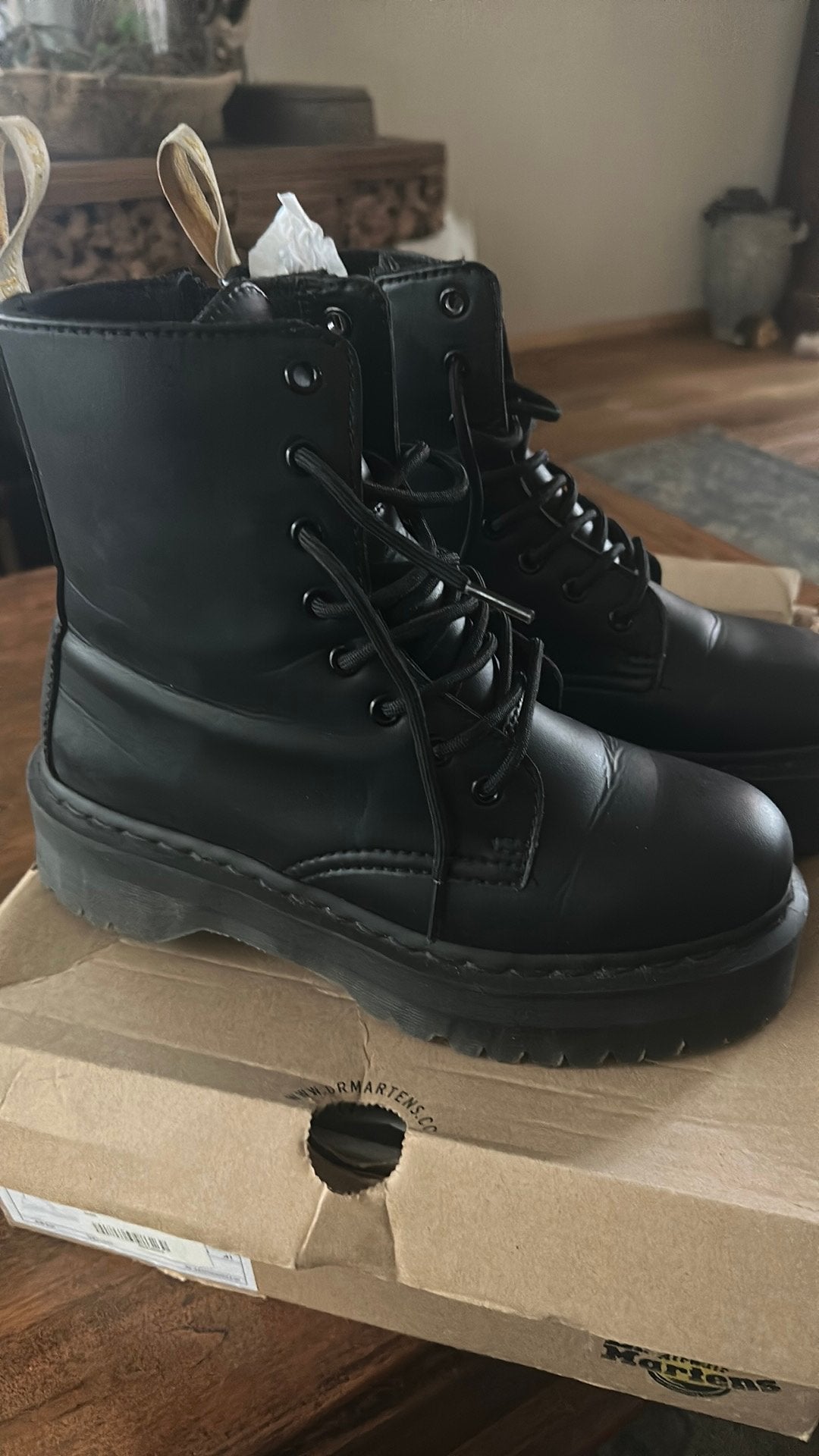 Dr.martens plateau zwart 41, Ophalen of Verzenden, Zo goed als nieuw, Zwart