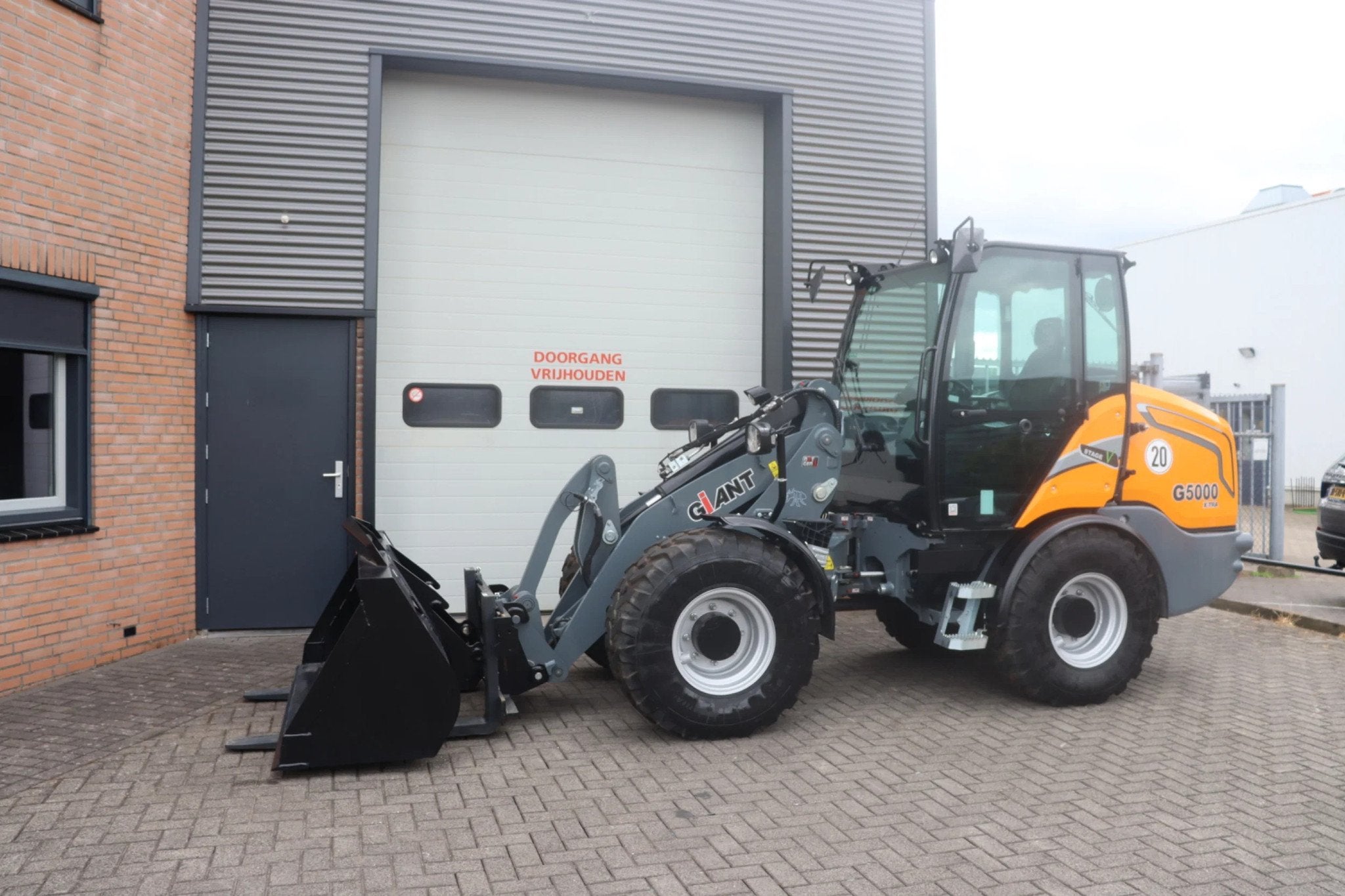 Giant G5000 X-TRA (bj 2024), Zakelijke goederen, Machines en Bouw | Kranen en Graafmachines, Wiellader of Shovel
