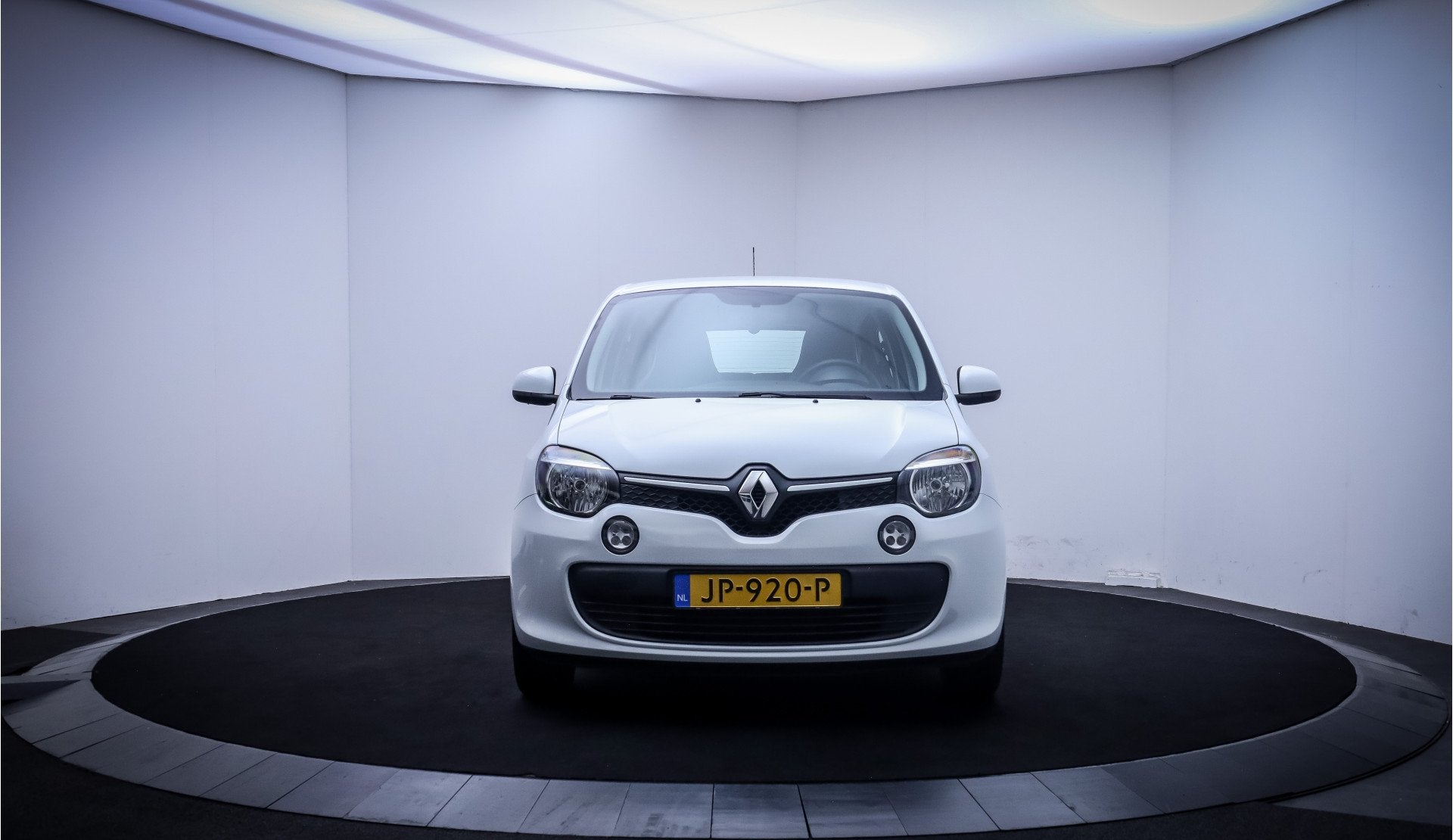Renault Twingo 1.0 SCe Collection CAMERA | NAVI | AIRCO | DA, Gebruikt, 840 kg, 4 stoelen, Wit