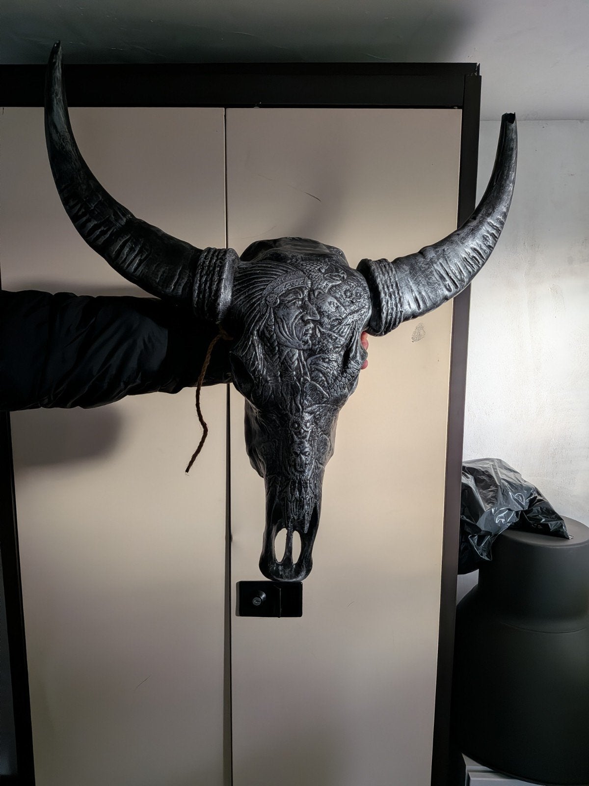 Decoratieve buffelschedel met hoorns - zware kwaliteit, Huis en Inrichting, Woonaccessoires | Overige, Ophalen, Vintage, Overige materialen