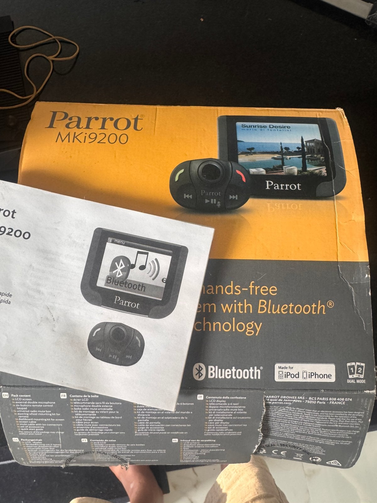 Inclusief inbouwen €200, Parrot mki9200 bellen en muziek, Ophalen of Verzenden, Zo goed als nieuw
