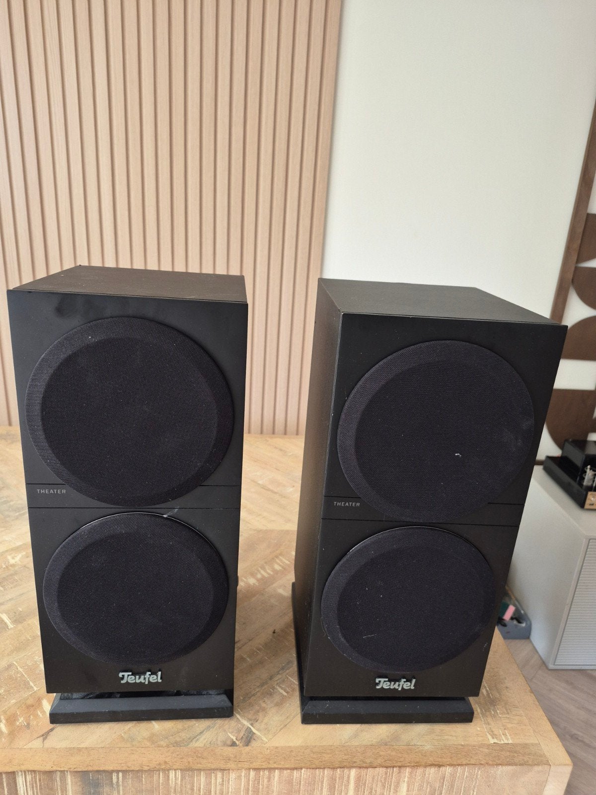 teufel theater 500 speakers incl bananenstekkers., 120 tot 150 watt, Speakerset, Zo goed als nieuw, Ophalen