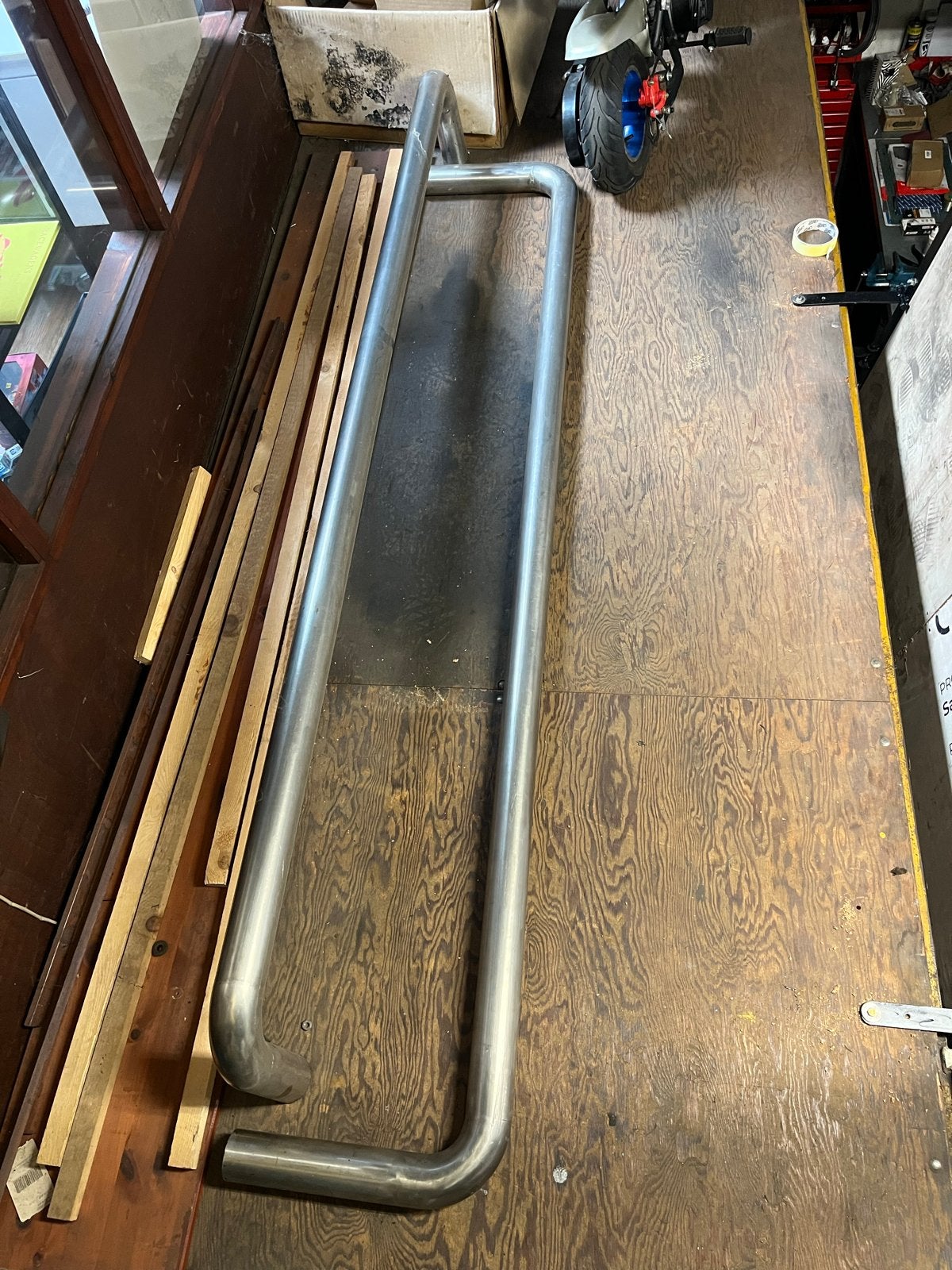 RVS Sidebars 2 meter - 25cm en 35cm bocht, Ophalen, Gebruikt