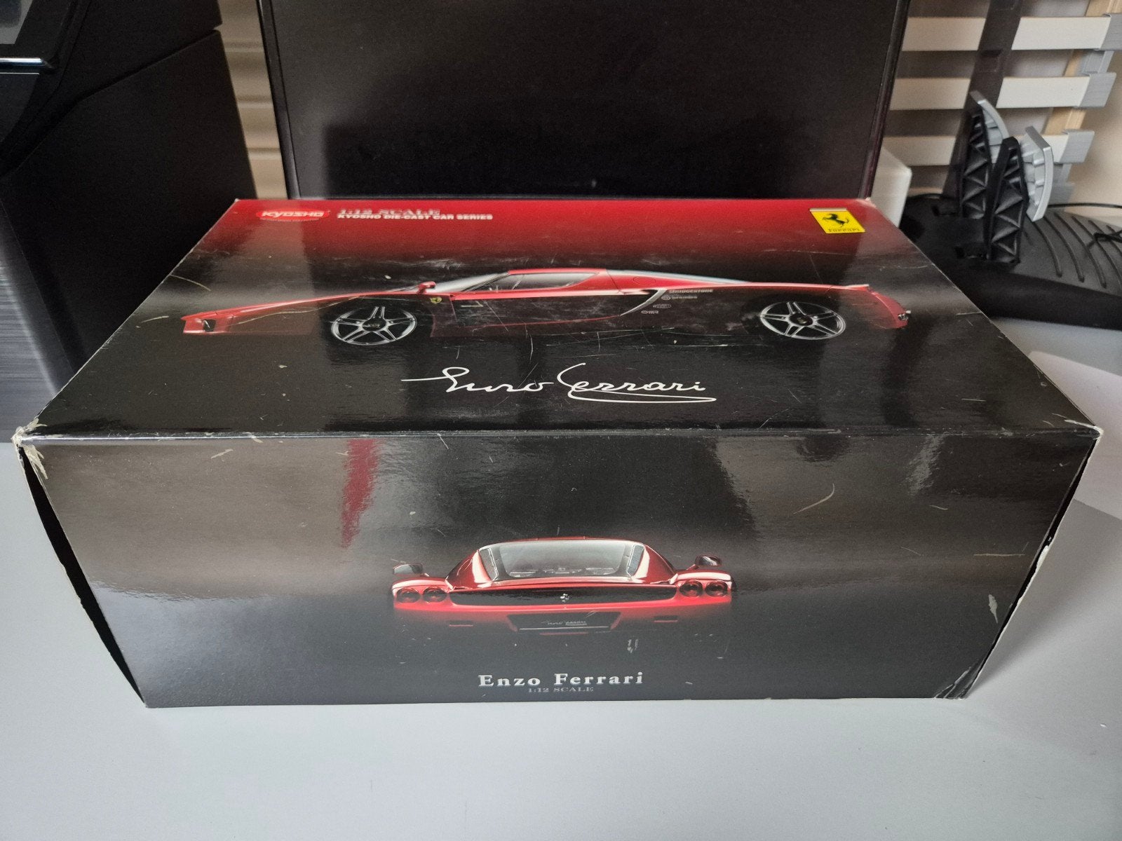 1:12 kyosho Ferrari Enzo rood in doos, Ophalen of Verzenden, Zo goed als nieuw, 1:9 t/m 1:12, Auto