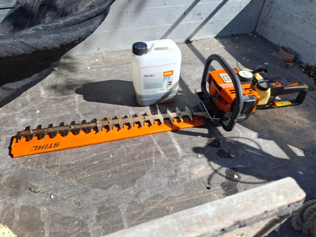 Tekoop sthil hs 80 heggenschaar, Ophalen, Gebruikt, Benzine