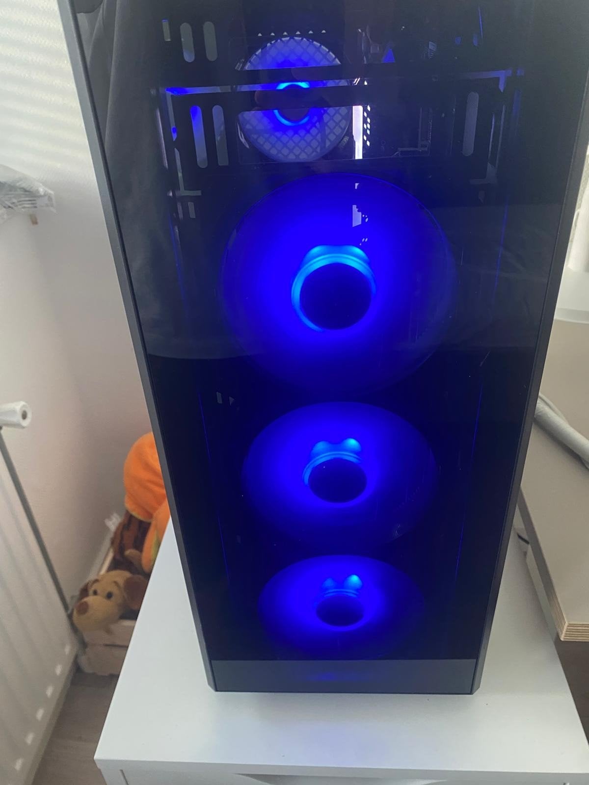 Game PC Intel Core i7, 32gb DDR4, 750gb SSD, GTX 1060 6gb, Computers en Software, Computerbehuizingen, Ophalen, Gebruikt