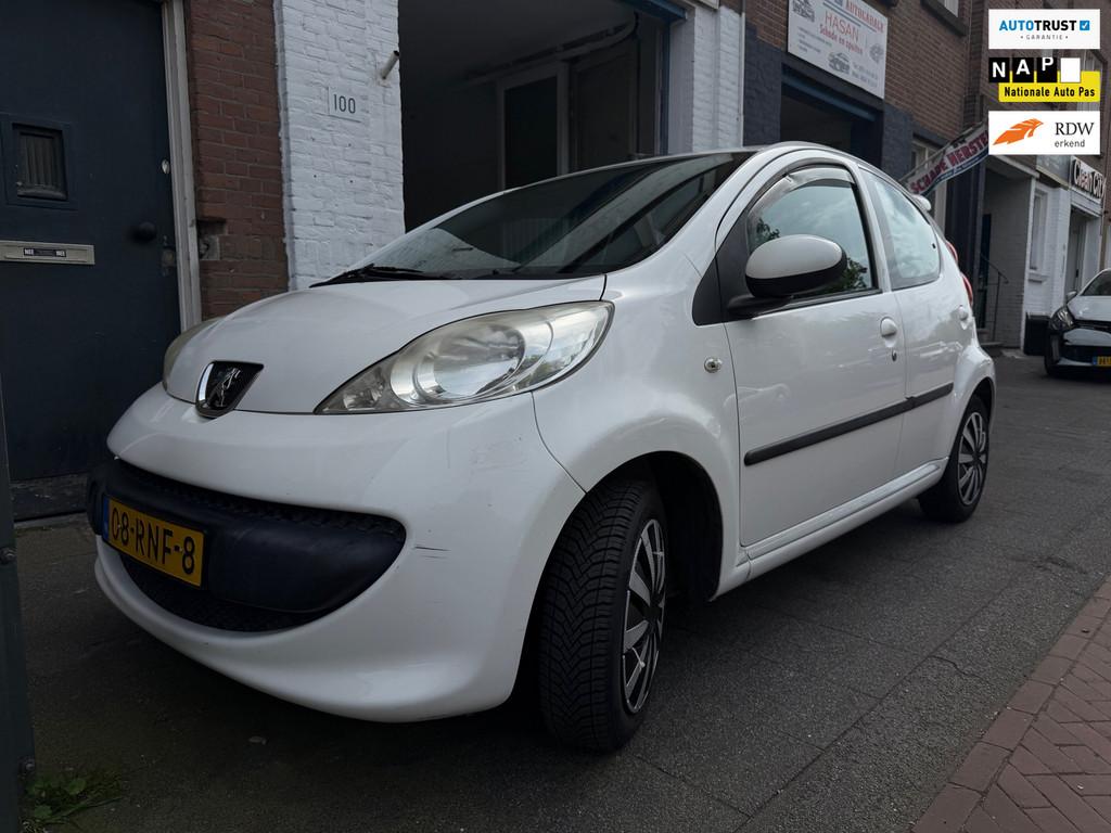 Peugeot 107 1.0-12V XS Airco Carkit Elektrisch ramen Afstand, Voorwielaandrijving, Euro 5, Elektrische ramen, Gebruikt