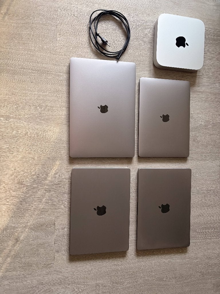Apple Macs: 4 MacBook Pro + Mac mini M1 | los of samen