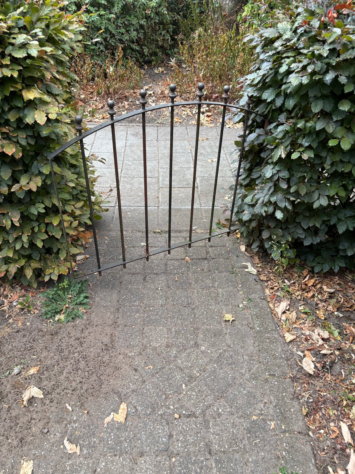 Decoratief ijzeren tuinhekje met poort, Tuin en Terras, Tuinhekken en Hekwerk, Ophalen, Met poort, Gebruikt, Tuinhek