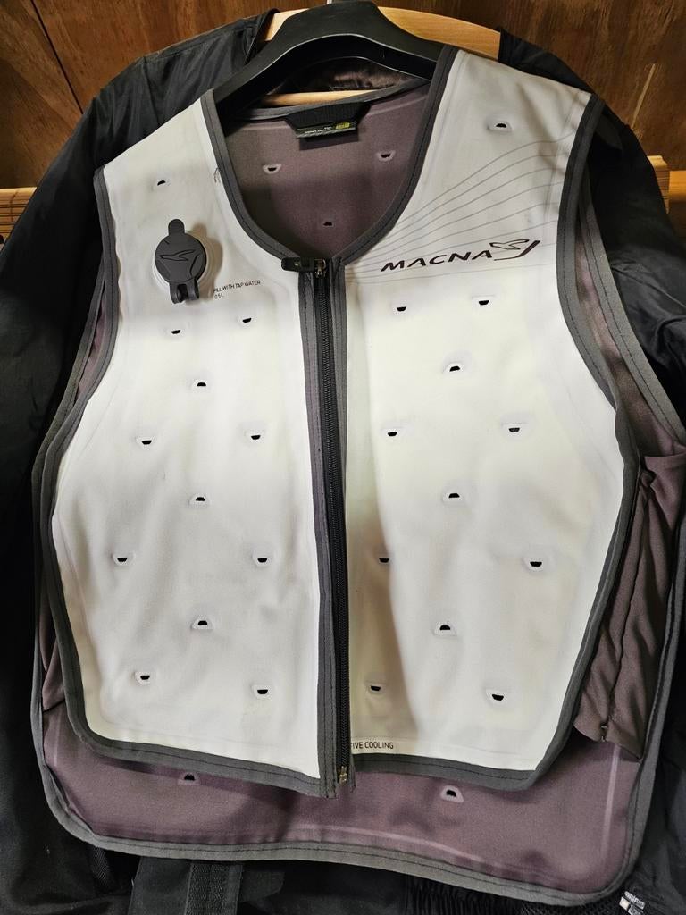 "MACNA"Koelvest voor onder motorkleding, Motoren, Ophalen of Verzenden, Nieuw zonder kaartje, Heren, Macna