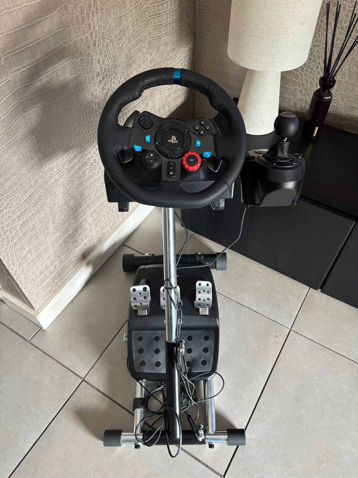 Wheel stand pro-V2 Logitech + racing wheel + driving shifter, Ophalen, Nieuw, PlayStation 4