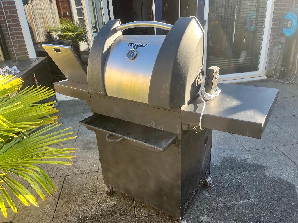 Gasbarbecue, Ophalen, Gebruikt, Brada