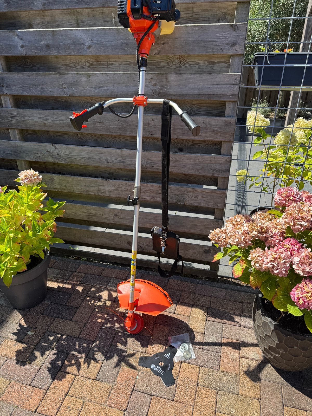 Sterke Bosmaaier Weinig gebruikt Perfect , Klaar en compleet, Tuin en Terras, Bosmaaiers, Ophalen of Verzenden, Zo goed als nieuw