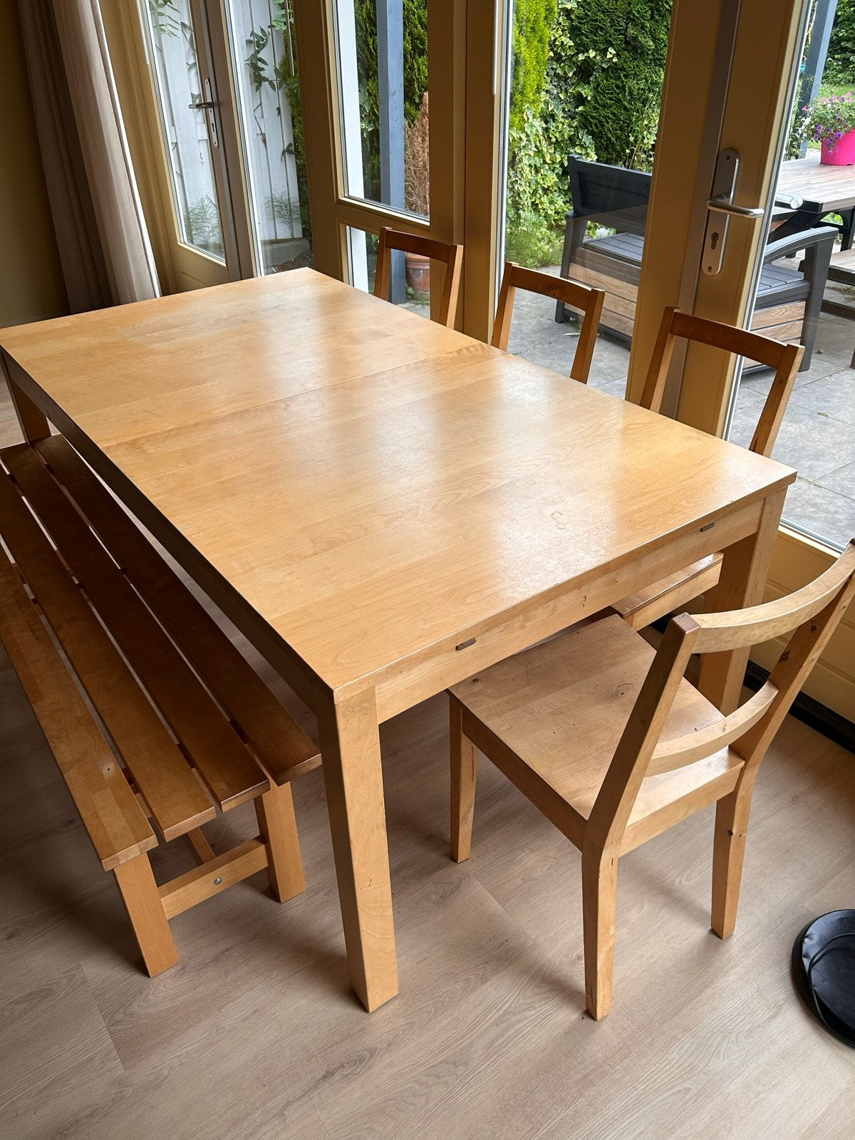 IKEA Bjursta eettafel met 4 Bertil stoelen en bank, Ophalen, Gebruikt, 50 tot 100 cm, Vijf personen of meer