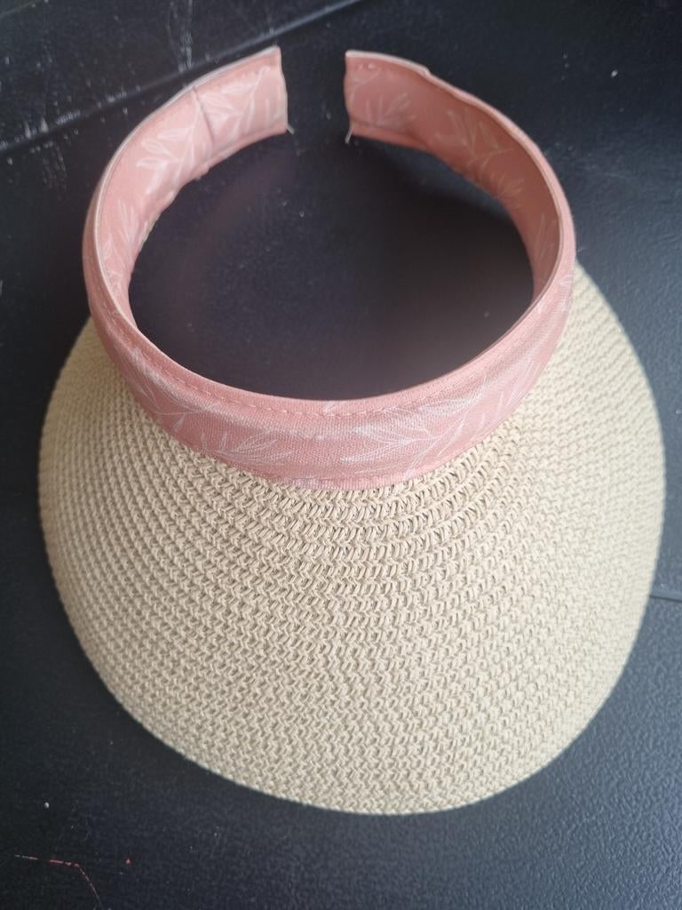 Stijlvolle zonnecap van stro met roze band, One size fits all, Ophalen of Verzenden, Pet, Onbekend