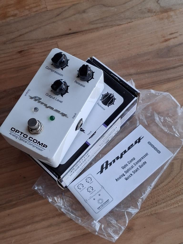 Ampeg Opto Comp Analog Optical Compressor - in doos, Muziek en Instrumenten, Effecten, Compressor, Ophalen of Verzenden