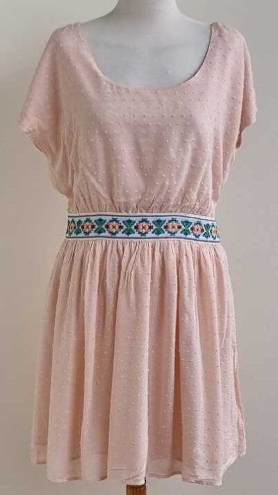 Charlise zalmroze jurkje mt. 42, Kleding | Dames, Jurken, Maat 42/44 (L), Ophalen of Verzenden, Roze, Boven de knie