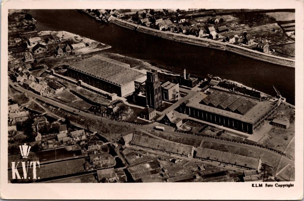 Moordrecht Koninklijke Verenigde Tapijtfabrieken, Verzamelen, Ansichtkaarten | Nederland, Verzenden, 1940 tot 1960, Ongelopen