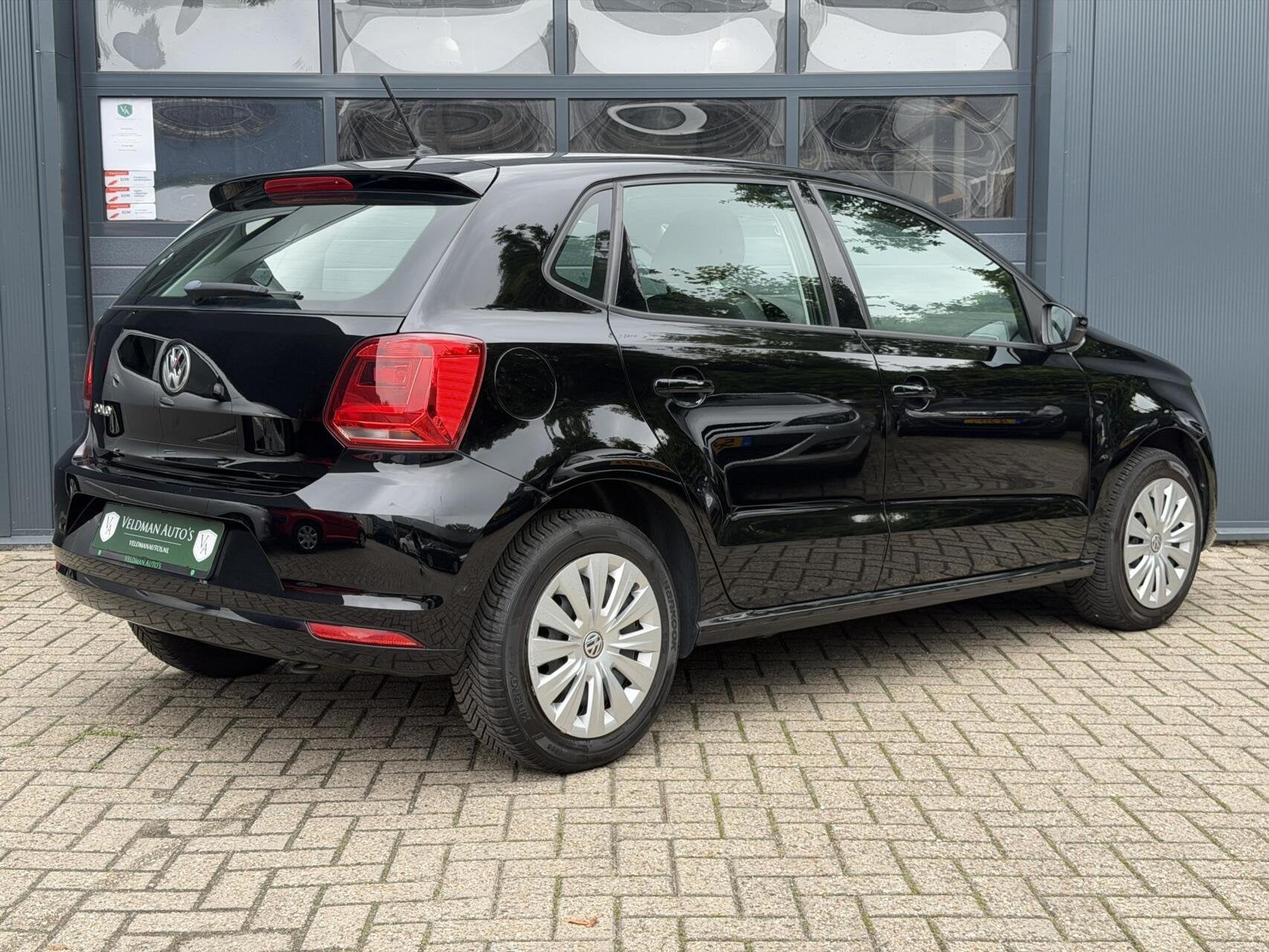 Volkswagen Polo 1.0 Comfortline | Airco | Zuinig, Auto's, Stof, Gebruikt, Zwart, Bedrijf