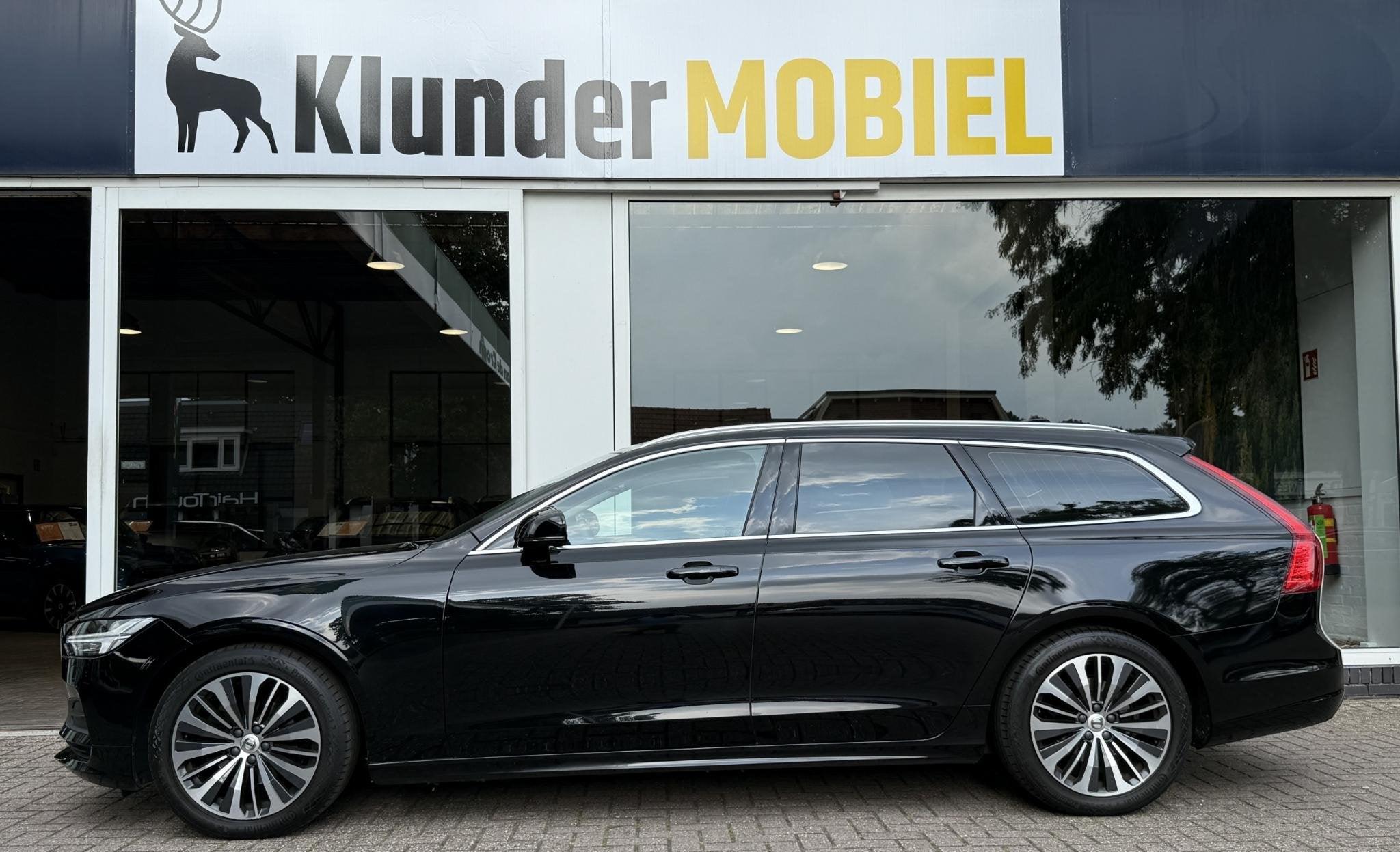 Volvo V90 2.0 T4 Momentum Pro |DAB|Adapt.Cruise|PDC v+a|, Auto's, Stof, Euro 6, 1969 cc, 14 km/l