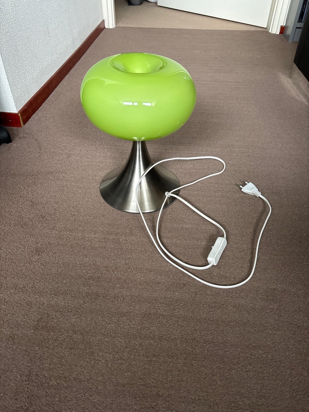 Groene tafellamp/ bureaulamp Modern design, Met schakelaar, Groen, Metaal, Modern