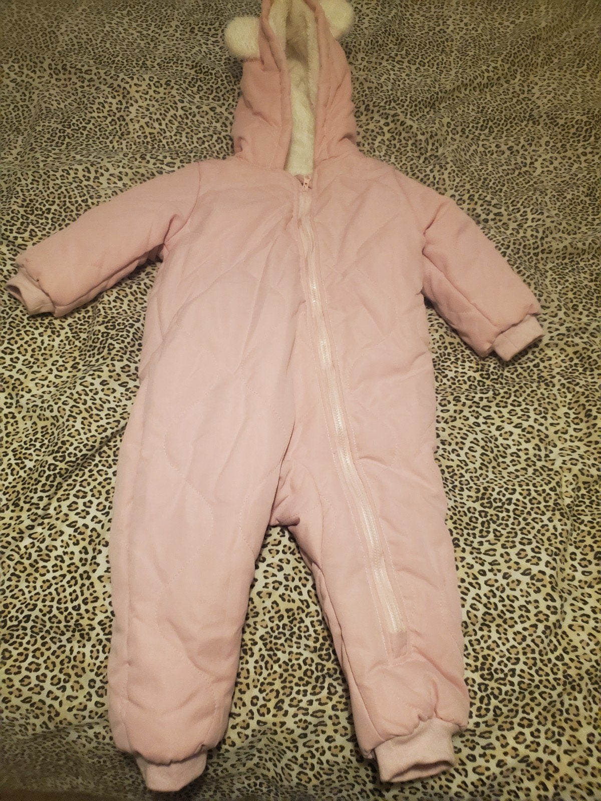 Roze winterbabypakje met oortjes maat 90, Kleding | Dames, Ophalen of Verzenden
