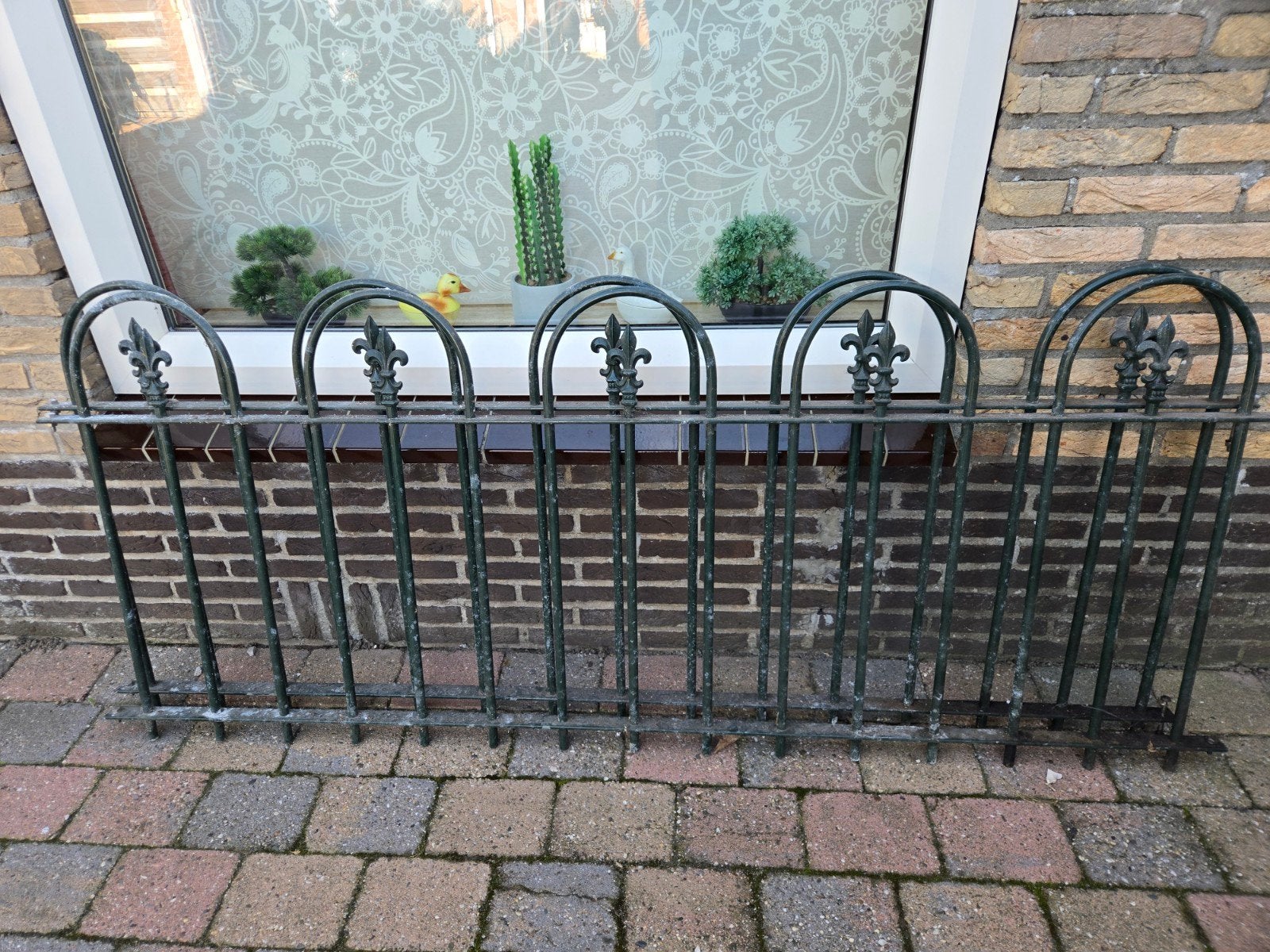 hekwerken 2 stuks met 2 palen, Tuin en Terras, Ophalen, IJzer, Tuinhek