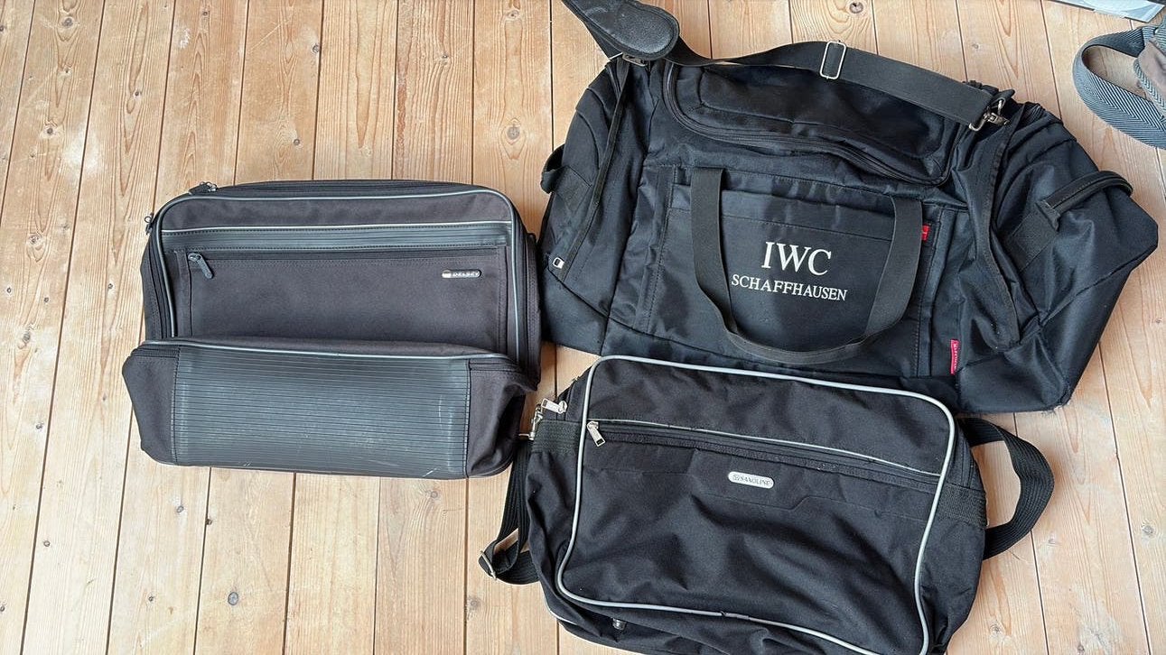 Diverse weekendtassen zwart Delsey Saxoline en IWC, Ophalen, 30 cm of meer, Zwart, Minder dan 35 cm