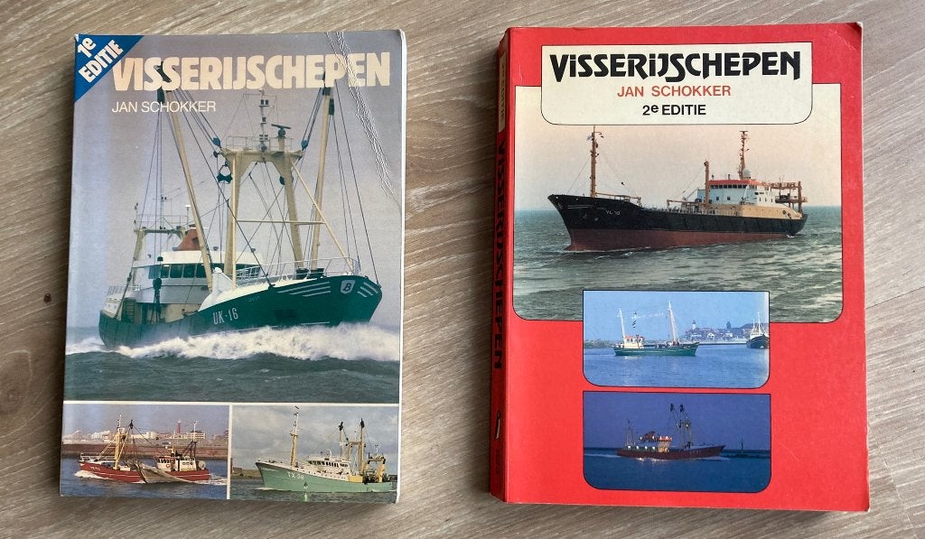 Twee delen Visserijschepen Alkenreeks, Verzenden, Zo goed als nieuw, Motorboot, Boek of Tijdschrift
