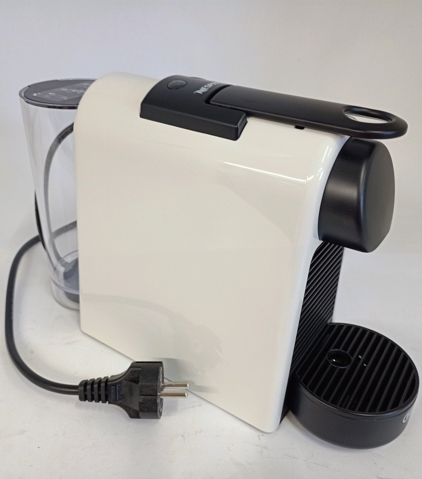 Nespresso delonghi mini wit en85.w ZGAN, Ophalen, Espresso apparaat, Nieuw, Koffiepads en cups