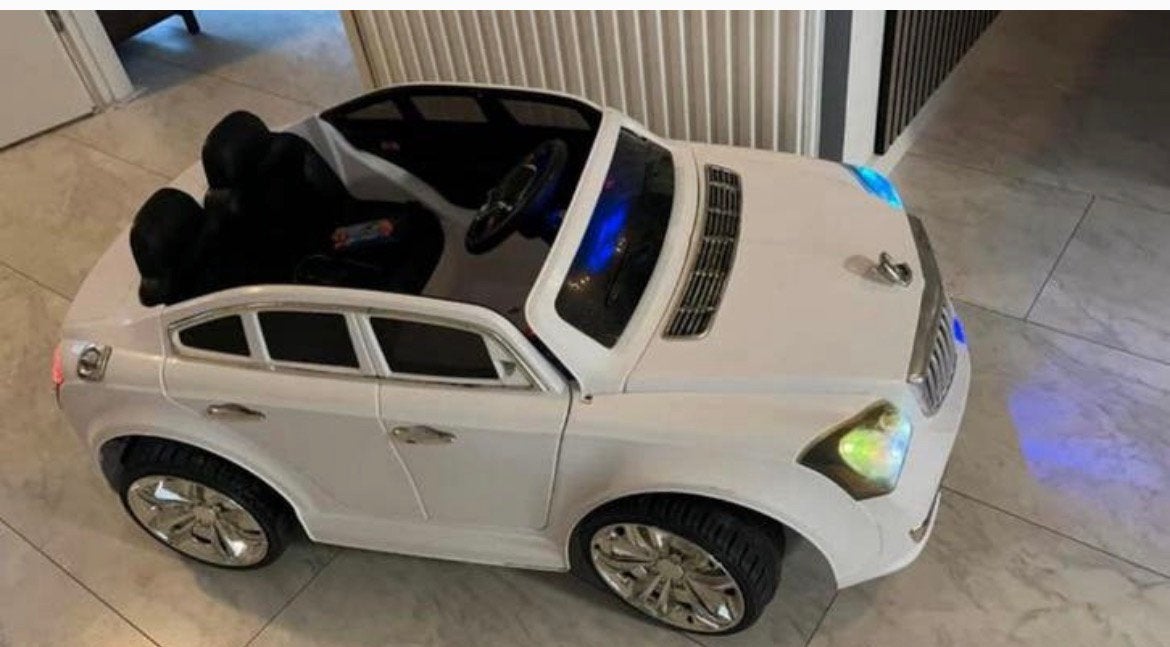 Elektrische kinderauto Maybach 2 personen., Ophalen of Verzenden, Zo goed als nieuw
