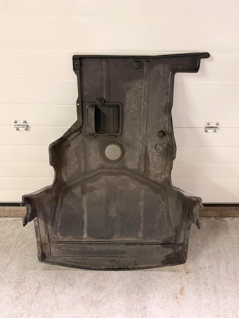 BMW E46 328i motorbeschermplaat / bodemplaat voorkant, Ophalen