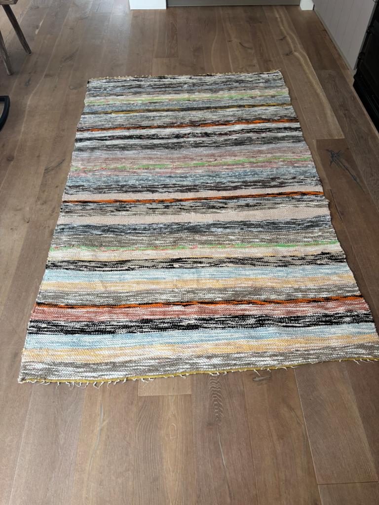 Retro/ vintage Zweeds Voddenkleed/ vloerkleed  135x 209 cm, Ophalen of Verzenden, Zo goed als nieuw, Rechthoekig