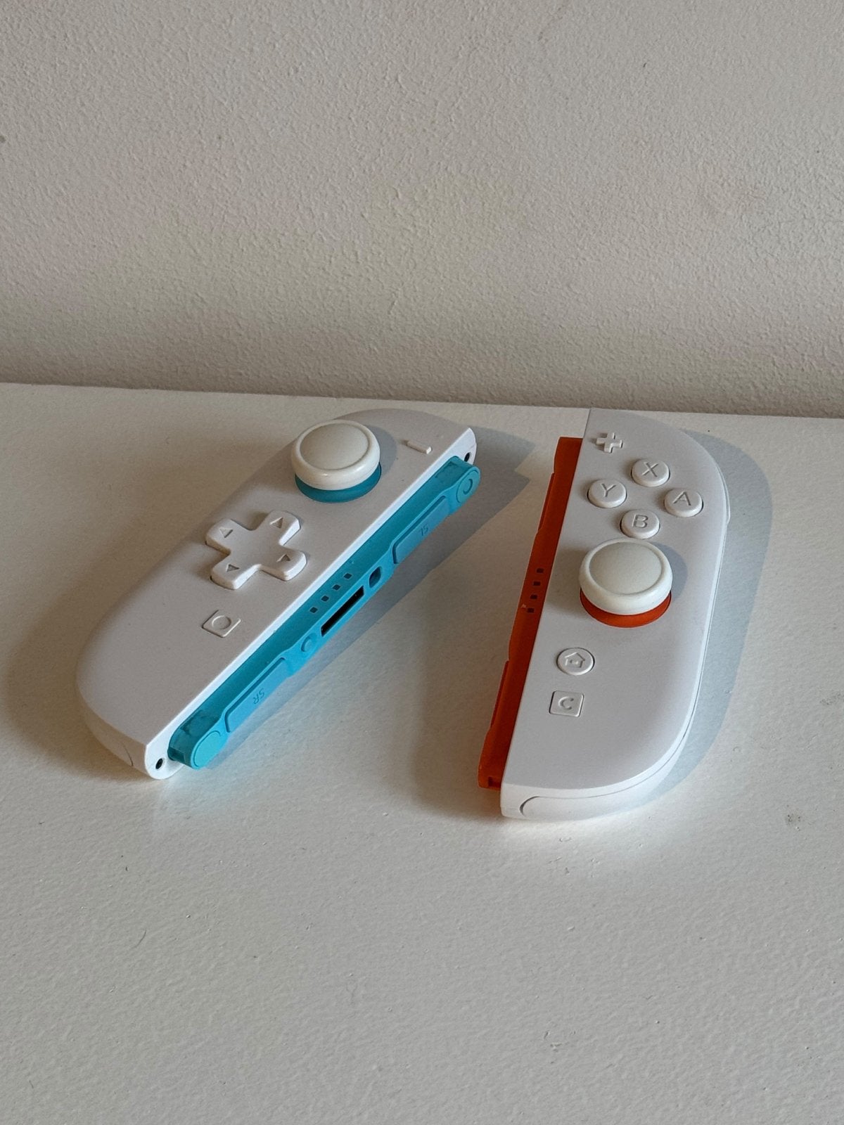 Nintendo Switch 2 Joy-Cons Wit custom, Spelcomputers en Games, Ophalen, Gebruikt, Met 2 controllers, Switch Original