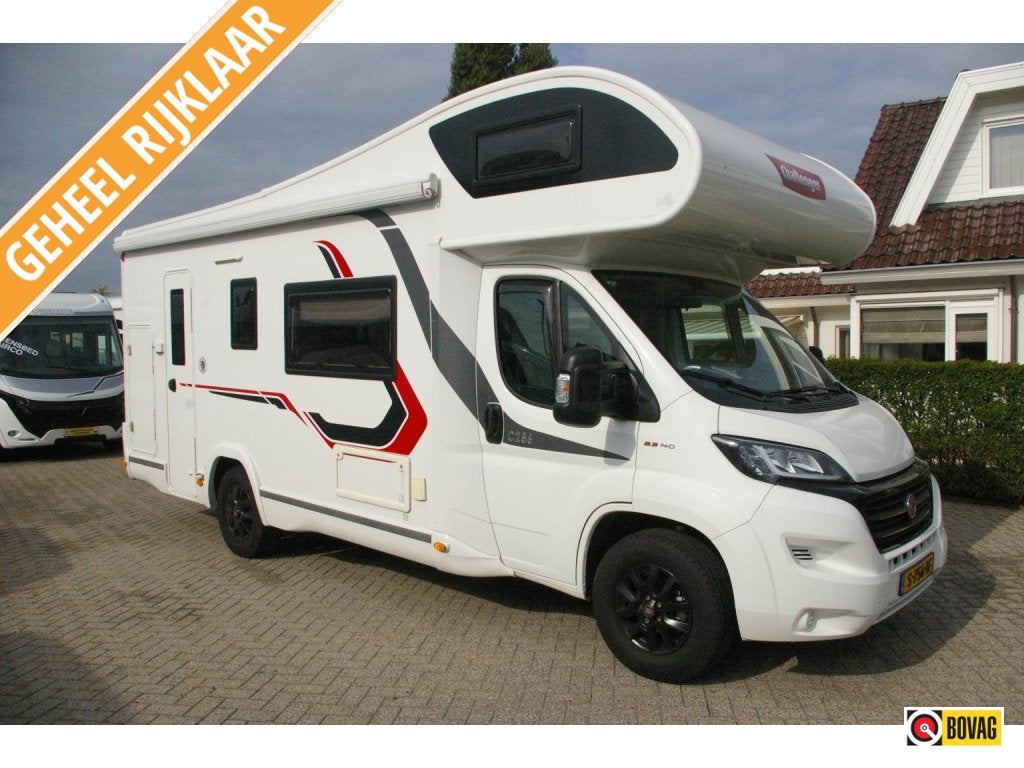 Challenger Genesis 256 C 7 persoons, stapelbed., Caravans en Kamperen, Alkoof, Ringverwarming, Fiat, Bedrijf