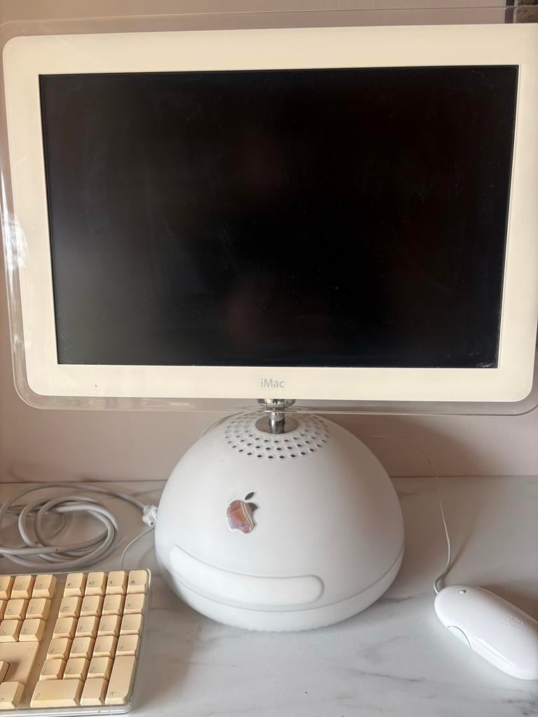 Oude iMac G4 met toetsenbord en muis, Computers en Software, Vintage Computers, Ophalen