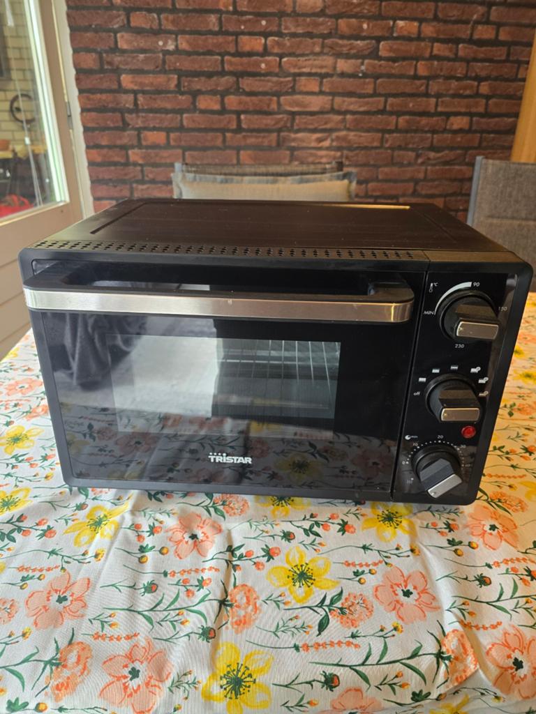 Tristar camping oven 800W ZGAN, Witgoed en Apparatuur, Ovens, Ophalen, Zo goed als nieuw, Minder dan 45 cm