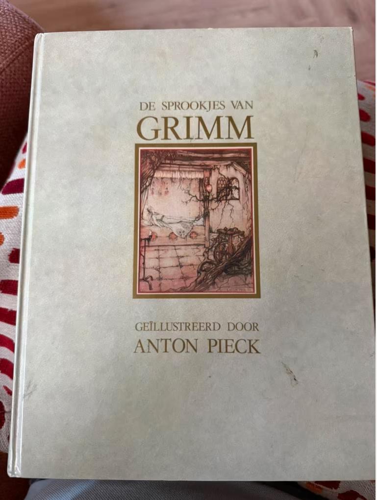 De sprookjes van Grimm - illustraties door Anton Pieck, Ophalen of Verzenden, Gelezen