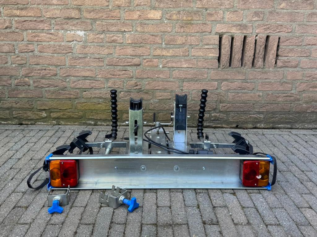 Twinny Load Master fietsendrager, Ophalen, 2 fietsen, Zo goed als nieuw, Trekhaakdrager