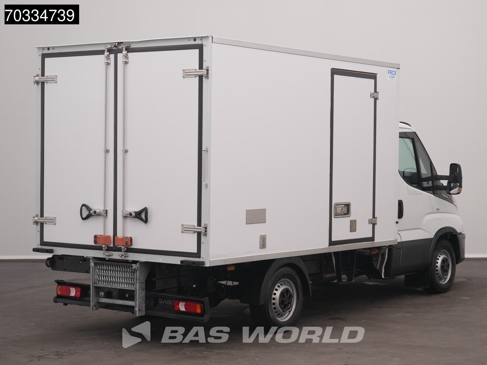 Iveco Daily 35S16 Automaat Koelwagen Vriezer Zijdeur Achterd, Auto's, Automaat, Stof, Gebruikt, Euro 6