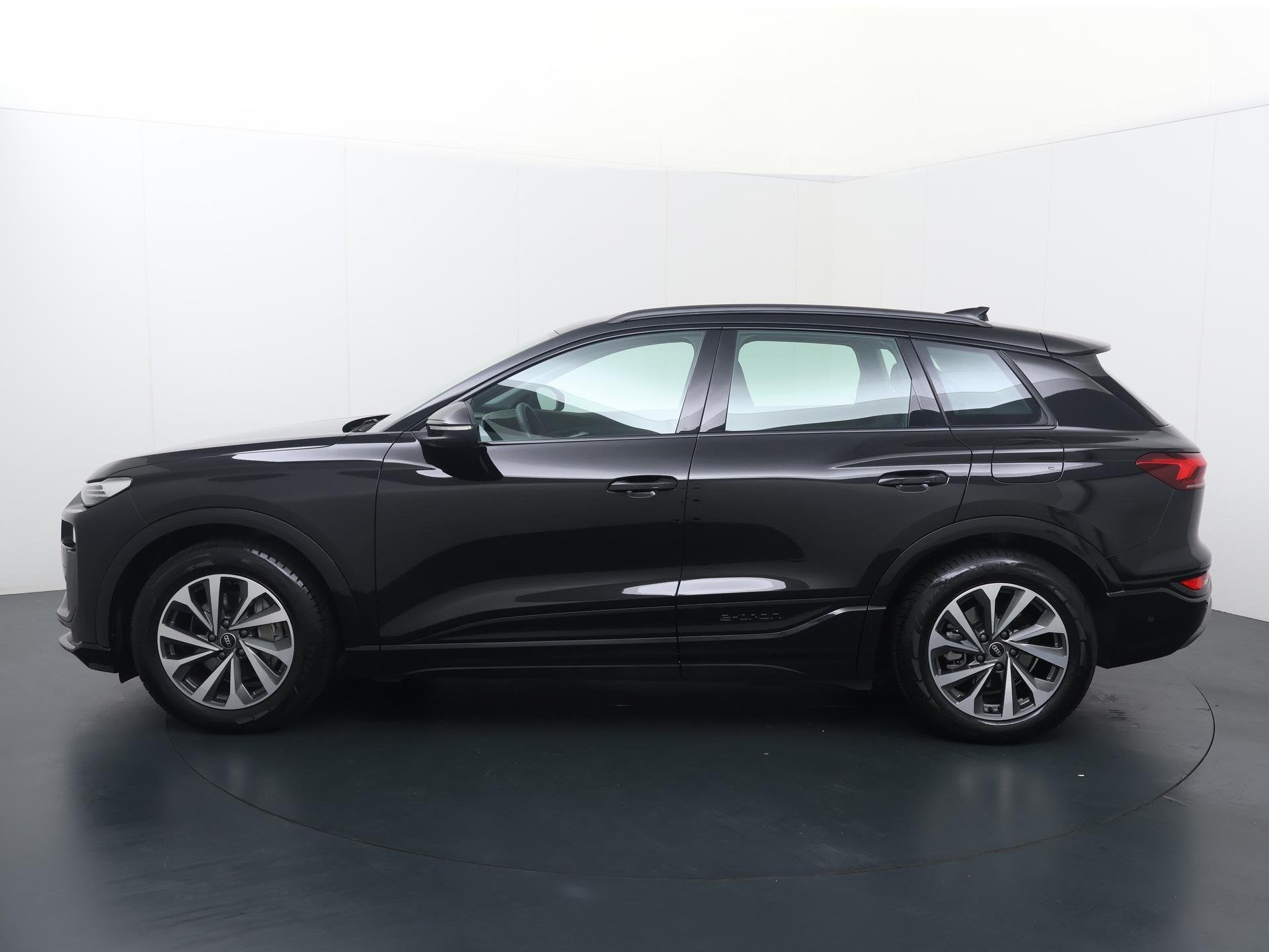 Audi Q6 e-tron Advanced edition performance 100 kWh | 306 PK, Automaat, 12 maanden, Gebruikt, Zwart