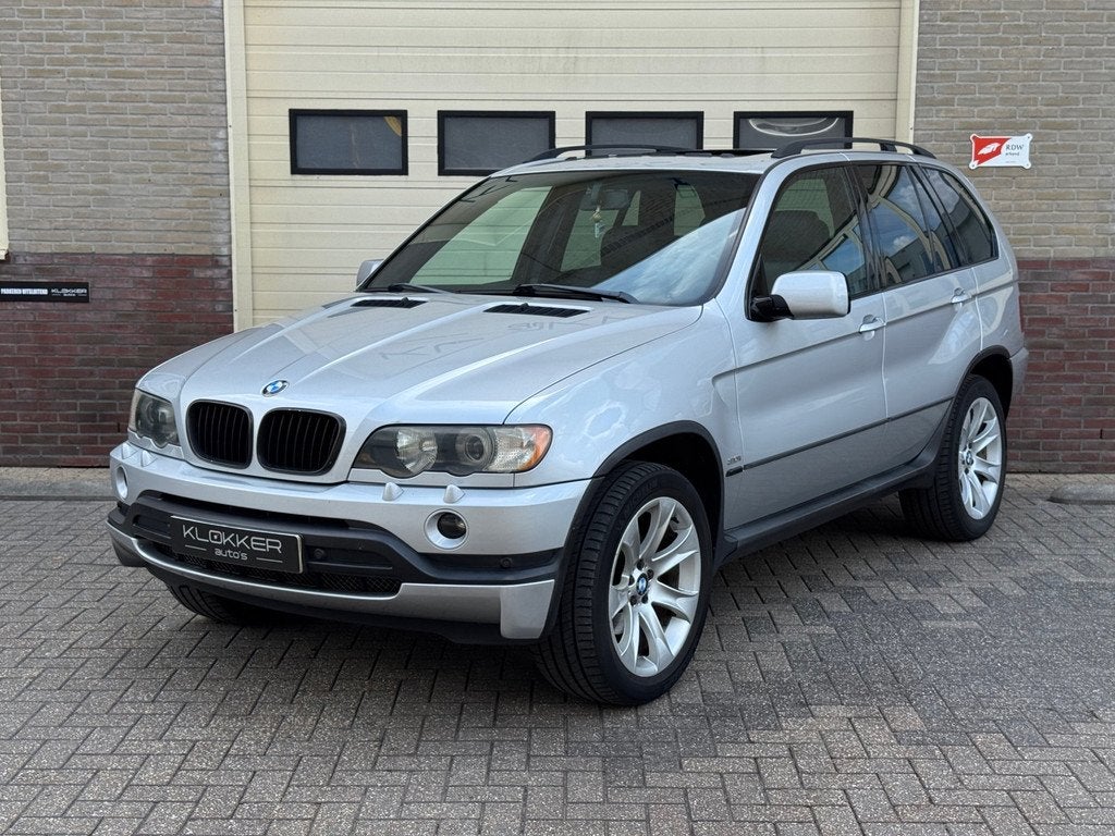 BMW X5 3.0i Executive 4.8IS bodykit|Schuifdak|Carplay|Memory, Automaat, Gebruikt, 138 €/maand, Bedrijf