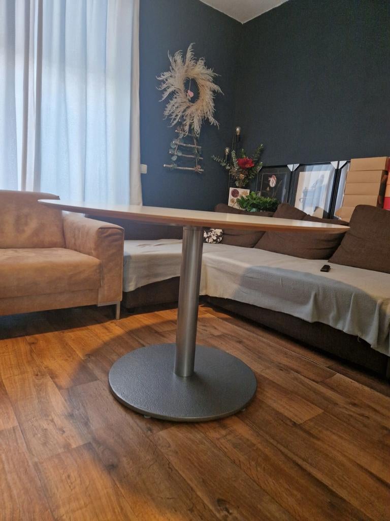 Ikea Billsta witte eettafel 118cm, Huis en Inrichting, Tafels | Eettafels, Ophalen, Rond, Zo goed als nieuw, 100 tot 150 cm